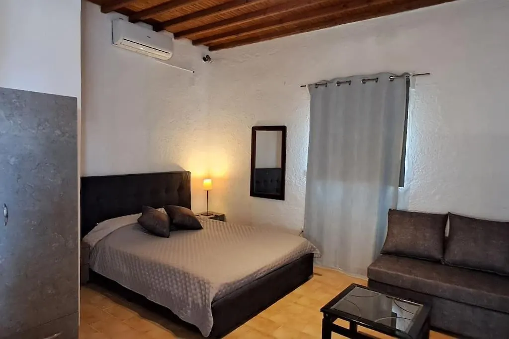 Topwindmill Apartment Mykonos Town ギリシャ
